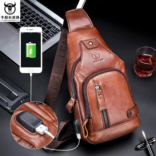 Leather waist bag, male sheepskin messenger bag, single shoulder mans bag, mobile phone bag, fashion chest bag, pendulum stand