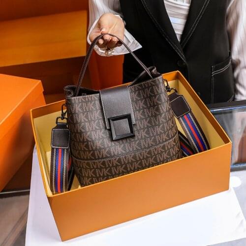 Womens bag design leather handbag womens shoulder bag womens luxury top bag fashion Bucket Bag Handbag shopping bag