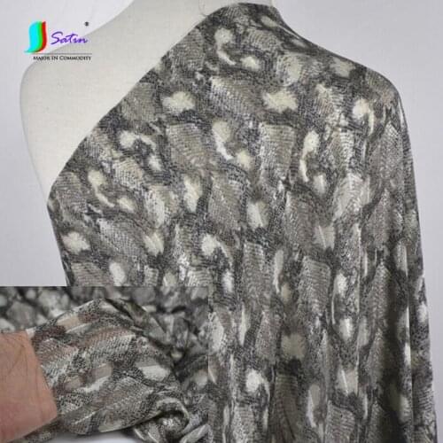 Fashion Width 150cm Pleated Embossed Snake Section Semi-permeable Soft Fabric DIY Shirt Skirt Dress Background Decorative Fabric