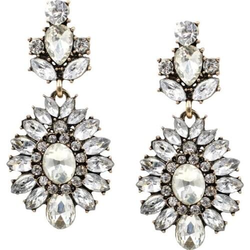 NEW Hot Crystal Stud Earring for Women Transparent White Rhinestone Earrings Romantic Wedding Jewelry Female Ear brincos Pending