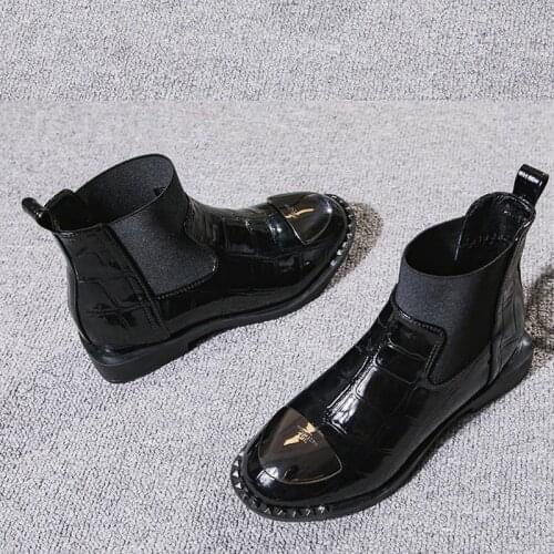 Studs Metal toe stretch sock boots women shoes rivets ankle japanned leather boots elastic band crocodile riding botas mujer2020