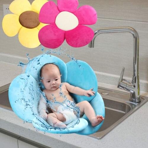 Newborn Shower Foldable Security Seat Baby Bath Flower Pad for Baby Blooming Sink Bath Infant Sunflower Cushion Mat Bathtub Mat