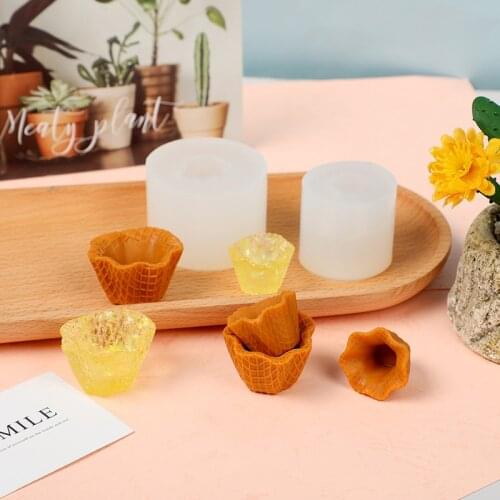 Mini Torus Cone Silicone Mold DIY Baking Accessories Handmade Food Grade Silicone Cake Mold Creative Candle Decoration Mold