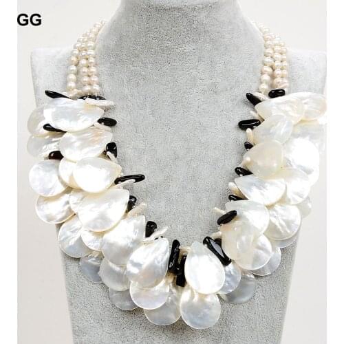GuaiGuai Jewelry Beautiful Natural White Biwa Pearl White Shell Black Onyx Necklace For Women