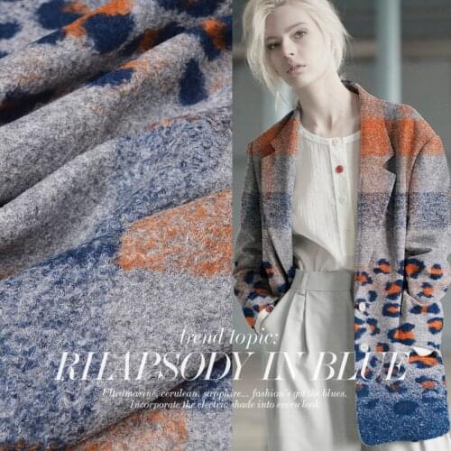 Wool fabrics high - end fashion catwalk positioning Leopard fashion coat fabric