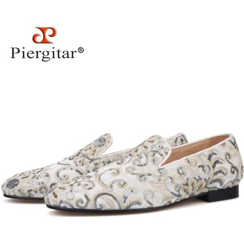 Piergitar white color men velvet shoes with paisley pattern handmade beads party and wedding men smoking slippers mens loafers