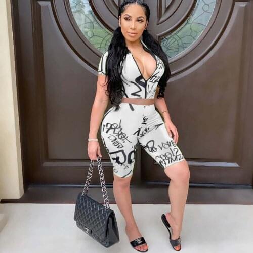 Plus Size Letter Print Two Piece Set Women Tracksuit Zip Short Sleeve Sweatshirt Crop Top Biker Shorts Sportwear Jogging Femme