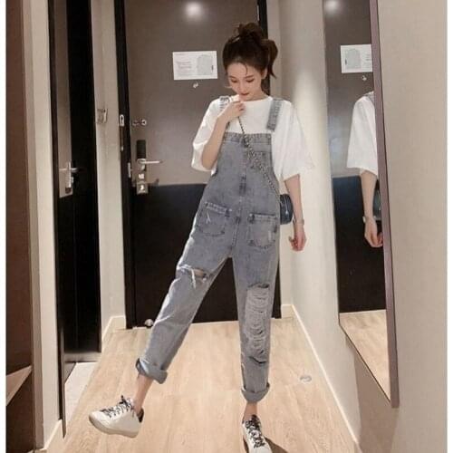 Ladies Ripped Denim Overalls Loose and Thin Nine-point Pants Korean Version of The Summer New Age-reducing Sling Jumpsuit