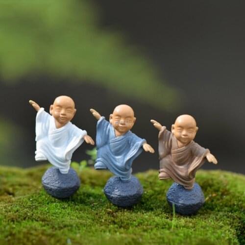 Monk Figure Ornaments Kung Fu Doll Toy Micro Landscape Garden Decorations Miniature Craft Home Decor Apr