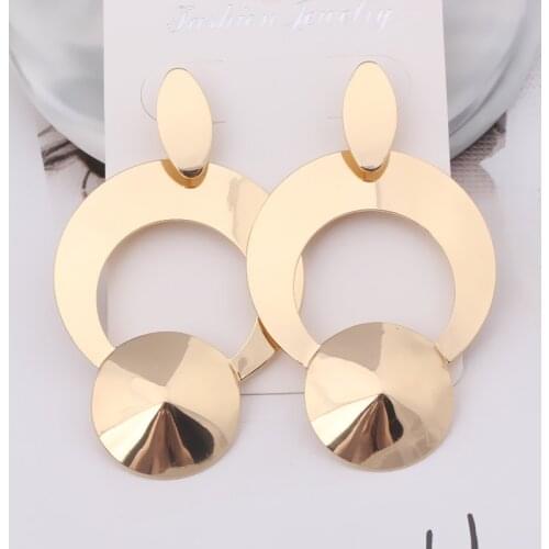 New Design Vintage Hollow Round Metal Earrings for Women Gold Color Statement Sequin Earrings Art Punk Party Jewelry Gift