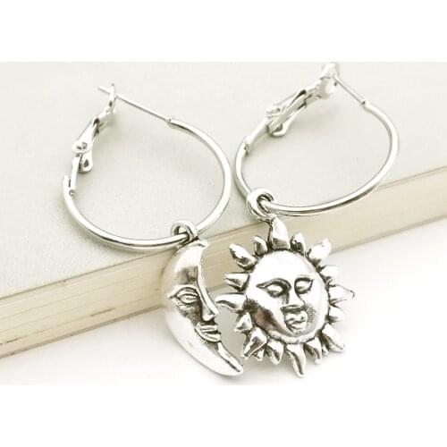 Fashion Creative Asymmetric Earrings Punk Style Sun and Moon Pendant Earrings Celestial Hoop Earrings Stars Gift Holiday