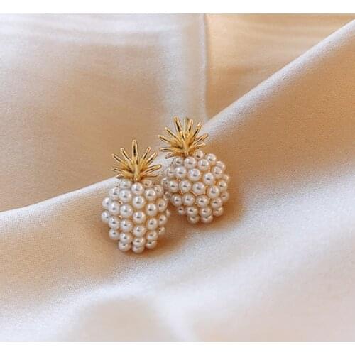 Pineapple pearl earrings French retro high-quality earrings net red temperament female 2020 new wave earrings Prevent Allergy