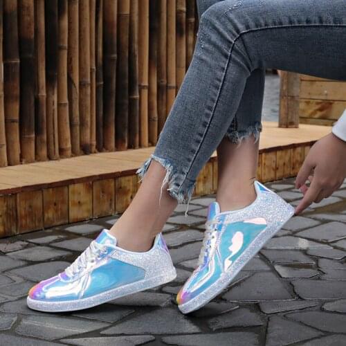 UrButifo Shiny Sneakers Women Luxury Designer Women Flats Shoes Fashion Casual Summer Shoes Casual Zapatillas Mujer Deportiva