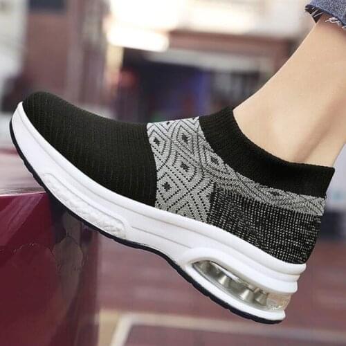 2021 Spring Shoes Woman Sneakers Mesh Female Running Shoes Breathable Slip On Chaussure Femme Platform Wedges Walking Shoes