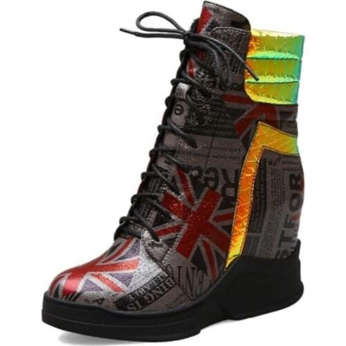 Autumn and Winter Thick-soled Motorcycle Boots Net Red Space Leather Boots In The High To Help Ankle Boots for Women