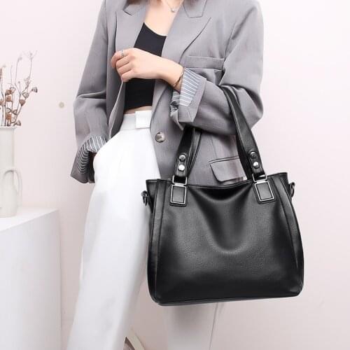 RanHuang New Arrive 2021 Womens Fashion Handbags High Quality Soft Leather Shoulder Bags Girls Luxury Messenger Bags Large 1835