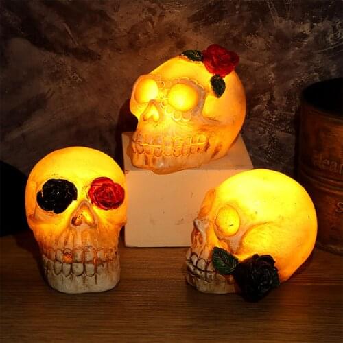 Halloween Decoration Skull Head with Lights Haunted House Tricky Scary Props Accessory LED Table Lamp Skull Salt Stone Lamp
