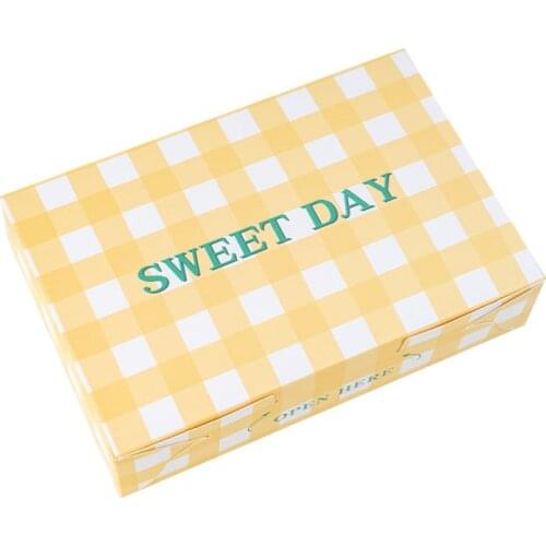 15pcs Hot INS Style Yellow Plaid Sweet Candy Box Snow Flakes Yolk Cake Nougat Packaging Box DIY Dessert Gift Paper Box 21x14x5cm