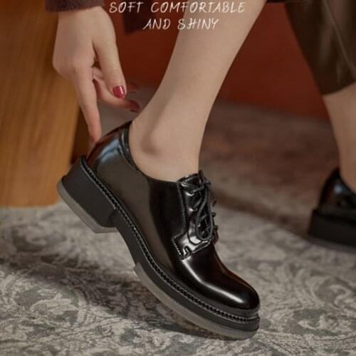 HOLY JASMINE Lace-up Shoes