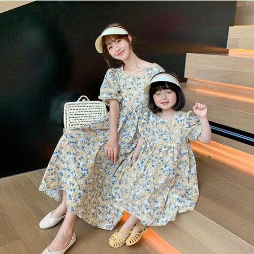 2021 Summer Family Matching Outfits Lantern Sleeve Floral Dresses for Mother and Daughter Kids Girls Mom Short Sleeve Long Dress