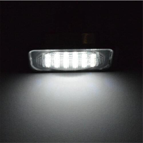 Car flashing 2pcs White Led License Plate Light For Mercedes Benz W203 Car Number Plate Lamp For Benz W203 4Door 2001-2007