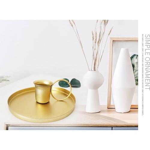 Golden Candle Holder Metal Candlestick Festival Wedding Dining Table Decoration Candle Accessory Desktop Candlesticks Home Decor