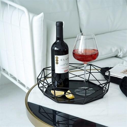 Nordic Metal Hollow Storage Tray Modern Chic Ins Brass Fruit Cake Dessert Plate Luxury Colorful Jewelry Display Tray Home Decor