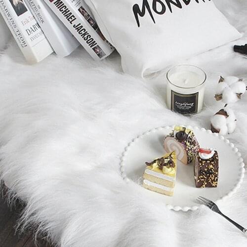 50x50cm Fashion White Plush Soft Carpet Floor Mat Photography Background Props Wedding Carpet Cloth Infant Photo Plush Blanket