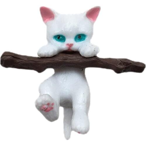 Branch Cat Car Pendant 3D Resin Pendant Car Interior Decoration Hanging Decoration