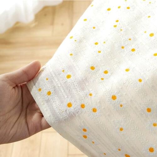 Korean Sweet Yellow Daisy Embroidery Tablecloth White Green Small Floral Table Cover Elegant Home Decor Flower Tafelkleed ZC134