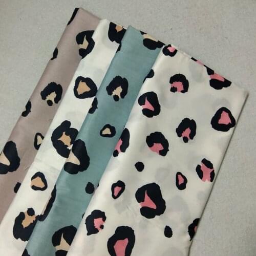 Quilting Bedding Patchwork 50x160cm Sexy LEOPARD Baby Fabric cotton Textile kids 100% cotton fabric bedspread Clothing