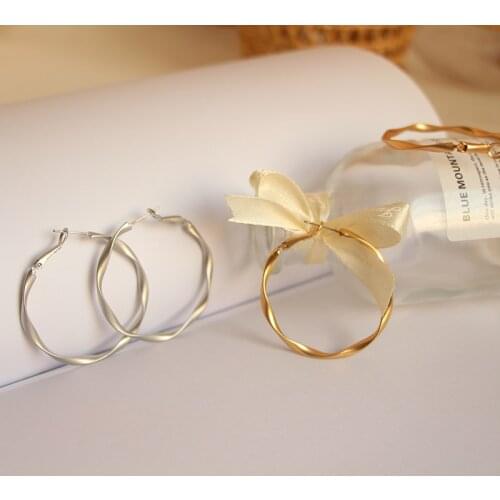 Punk Rock Minimalist GeometricDistortion Gold Alloy Round Long Hollow Big Round Earrings Hiphop Rock Simple For Women