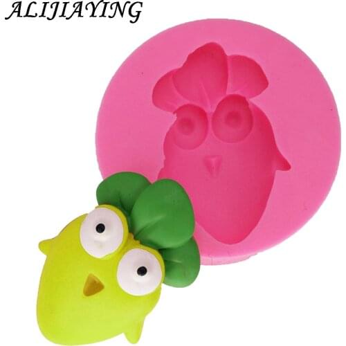 DIY Cartoon radish Silicone Mold Fondant Cake Decorating Tools Cupcake Jelly Candy Chocolate Decoration Baking Tools A1449