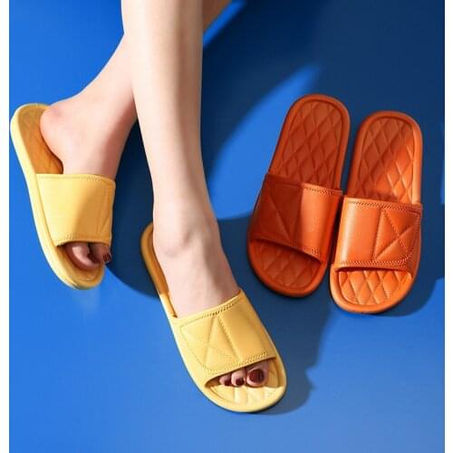 Summer soft bottom sandals for men and women bathroom sandals non-slip wear-resistant and deodorant home bath slippers