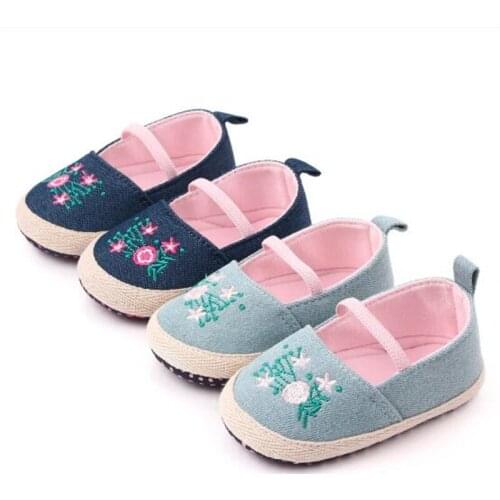 Spring Autumn Baby Shoes Lovely Flower Infants First Walkers Non-slip Newborn Girls Crib Shoes