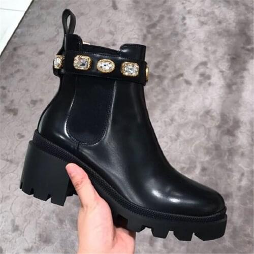 High Quality Leather Trip Leather Ankle Boots Crystal Platform Shoes Womens Runway Chelsea Boots Designer Chunky Heels Woman