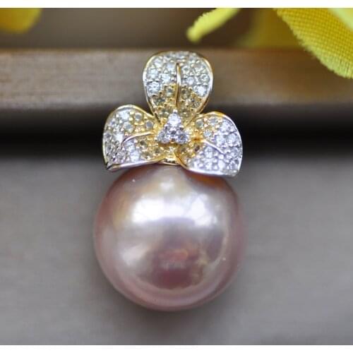 P7741 Natural 13.5mm Lavender Round KESHI Edison Pearl Flower Pendant