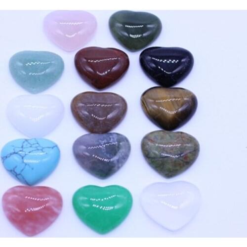 1Pc Mini Quartz Crystal Stone Chakra Healing Reiki Heart Stone Handmade DIY Jewelry Random Sent
