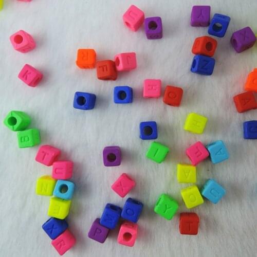 Wholesale 6x6mm Fluorescent Color Acrylic Cubic Alphabet Letters Beads Big Hole Cube for Jewelry Bracelet Making 500pcs LB-09