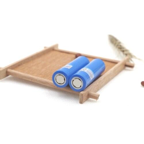 VariCore 2PCS New 100% Original 18650 2200mAh Li-ion 3.7V Battery ,For power bank or Illumination etc