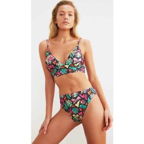 Trendyol Colorful Geometric Leaf Decorated High Bel Bikini Bottom TBESS21BA0320