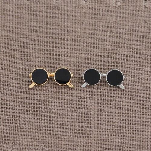 Men Black Eyeglasses Brooch Cute Sunglass Brooch Gold Color Corsages Pins Suit Coat Scarf Accessories Christmas Jewelry