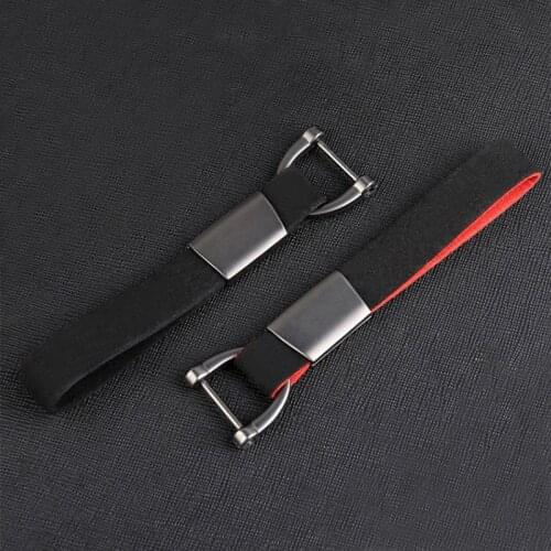 Fashion Key Chain for Men Women Luxury Soft Leather Keychain Car Bag Keyring Horseshoe Buckle Pendant Gift with Number Card Free