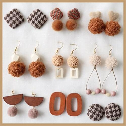 Korean Plaid Hair Ball Geometric Wood Vintage 2019 Fall Winter Women Stud Earrings Fashion Jewelry Accessories Wholesale-QJD5-W3