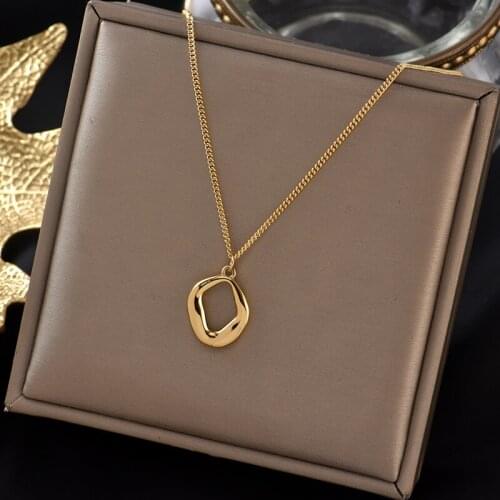 Stainless steel light luxury niche design hollow personality retro simple cool wind clavicle chain summer new necklace female