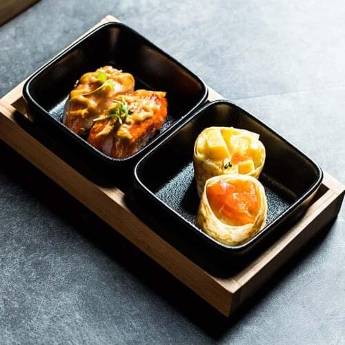 Japanese-style ceramic grid plate dry fruit platter assortment household snack plate fruit snack plate wooden tray sauce plate