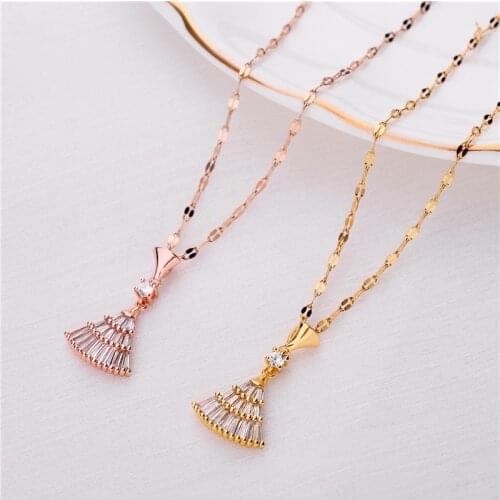 Luxury Crystal Princess Dress Pendant Lip Chain Women Necklace Ladies Stainless Steel Party Jewelry Female Clavicle Chain Gift