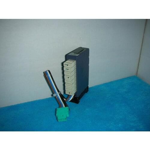 1PC USED SUNX SL-VT8J