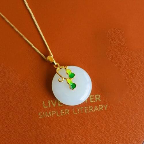 Natural Jade Womens Gold Inlaid with Jade Hetian Jade White Jade Gourd Peace Buckle Jade Pendant Jade Pendant Hanging Ornament