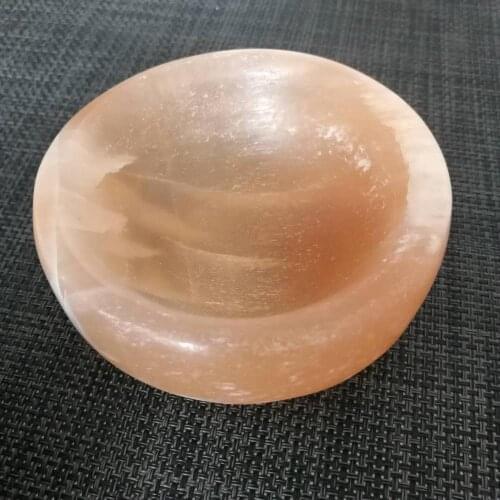 Wholesale healing crystals natural quartz crystal orange selenite round bowl for sale